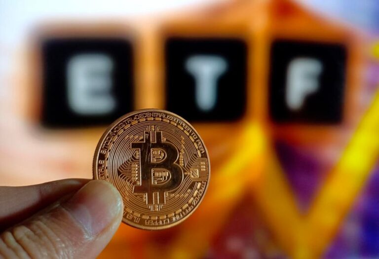 Bitcoin Spot ETFs Open 2026 Account With $681 Million Loss – Details