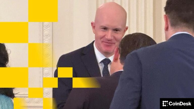 Coinbase refutes rumors of White House's threat to pull support for crypto bill
