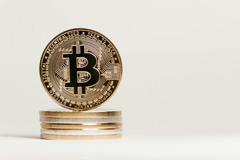 Colombia Pension Giant Takes First Step Into Bitcoin – Details