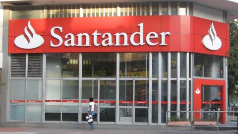 Santander to shut 44 more branches