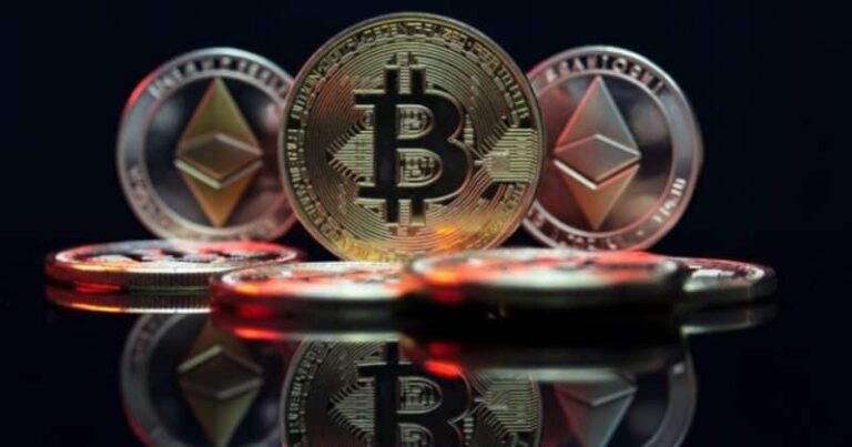 BlackRock sends over $670M in Bitcoin, Ethereum to Coinbase