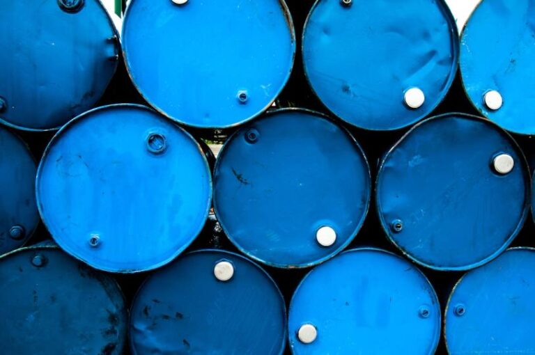 Oil-linked futures on Hyperliquid surge 5% after U.S.-Israel strike on Iran