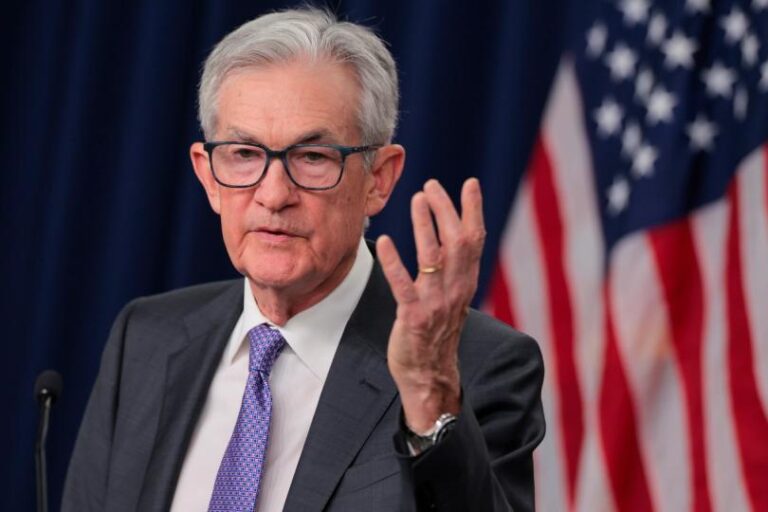 BTC gives up gains as WTI crude oil surges over $100 per barrel