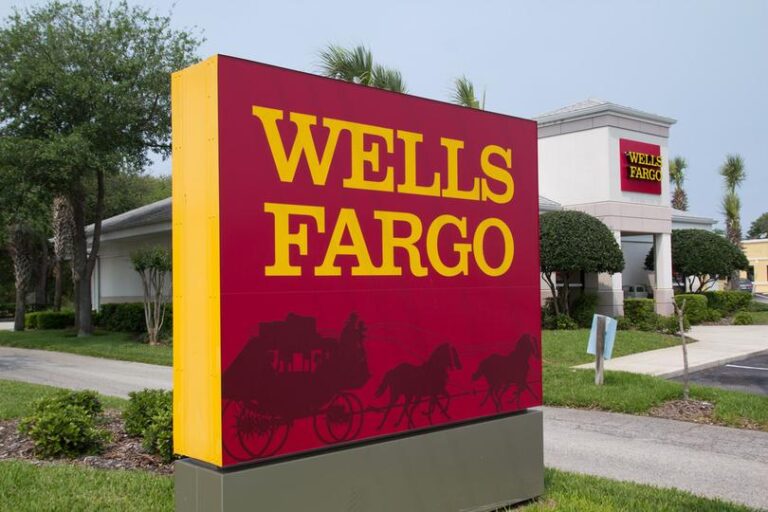 Banking giant Wells Fargo (WFC) readies deeper move into digital assets