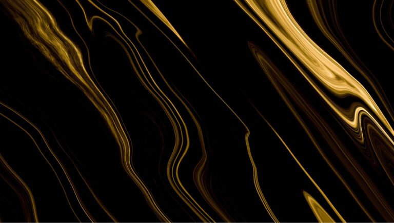 Bitcoin Could Outshine Gold Through 2029, Macroeconomist Predicts