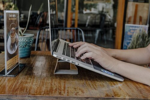 Canadians are building digital-first, ‘multi-banking’ lifestyles