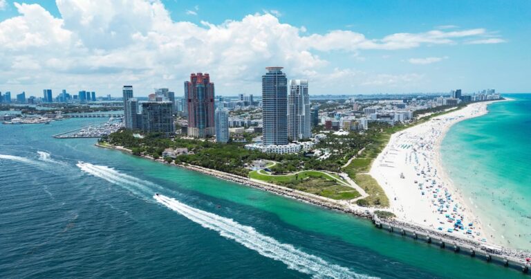 Florida moves ahead with state-level stablecoin regulation – DL News