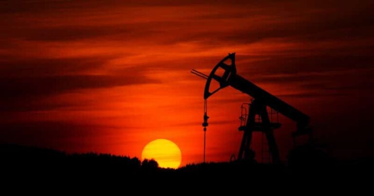 Oil and gold rally as Iran locks down key oil route to US and Israeli allies