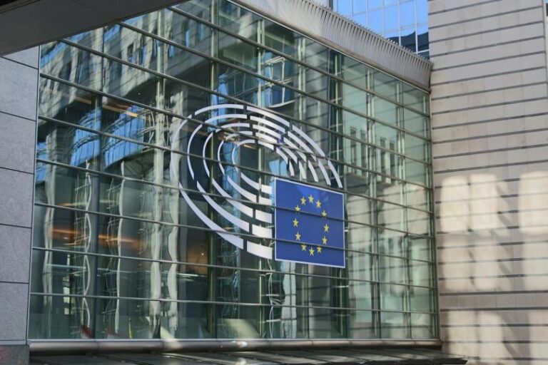 UniCredit warns Europe may struggle to contain crypto-bank crisis under MiCA rules