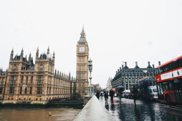 UK’s shortest-serving Chancellor makes bold bitcoin bet