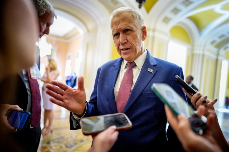 U.S. senator holding cards on Clarity Act’s next move says it’s ready to get to hearing