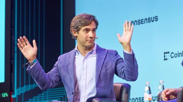 Crypto’s barbell; speculation and stablecoin payments won users, Tempo’s Romero says