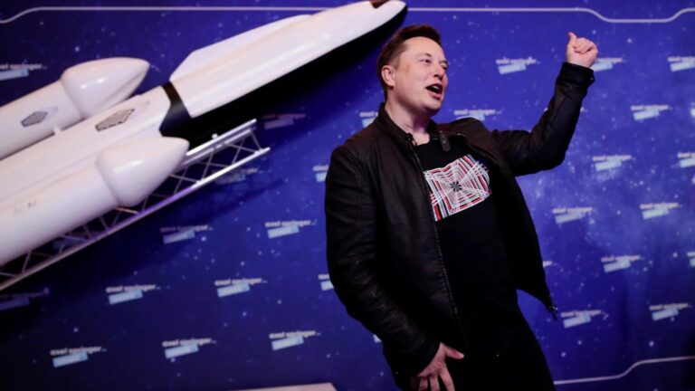 HYPE pops 7%, beating bitcoin declines, as SpaceX pre-IPO lands on Hyperliquid