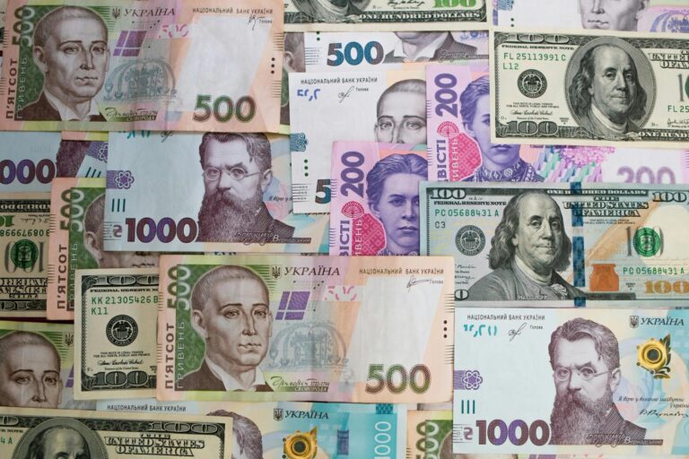 Non-dollar stablecoins are struggling to crack 0.5% of market share
