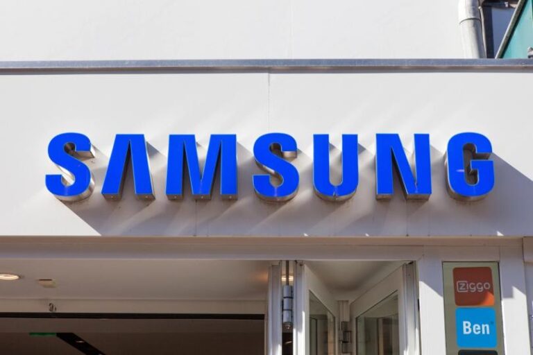 Samsung is buying a $408 million stake in South Korea’s biggest crypto exchange