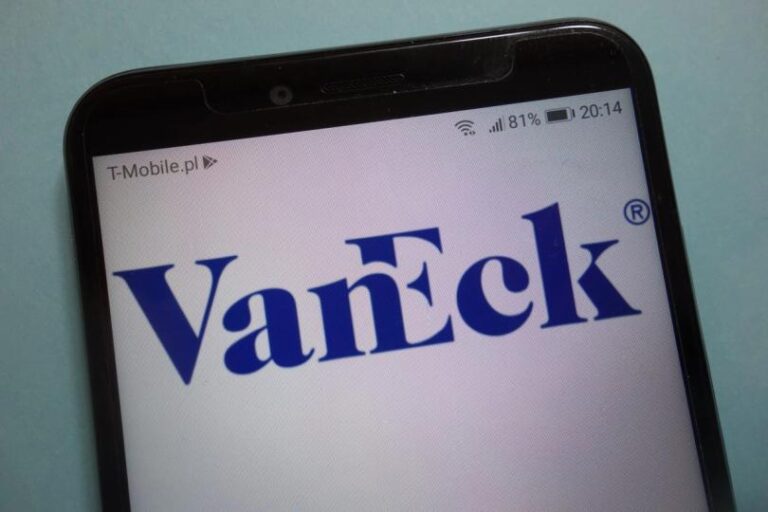VanEck’s tokenized fund lands on Euler as DeFi courts Wall Street institutions