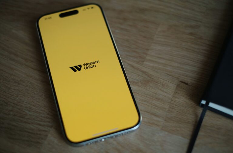 Western Union Enters Stablecoin Race With USDPT Launch On Solana