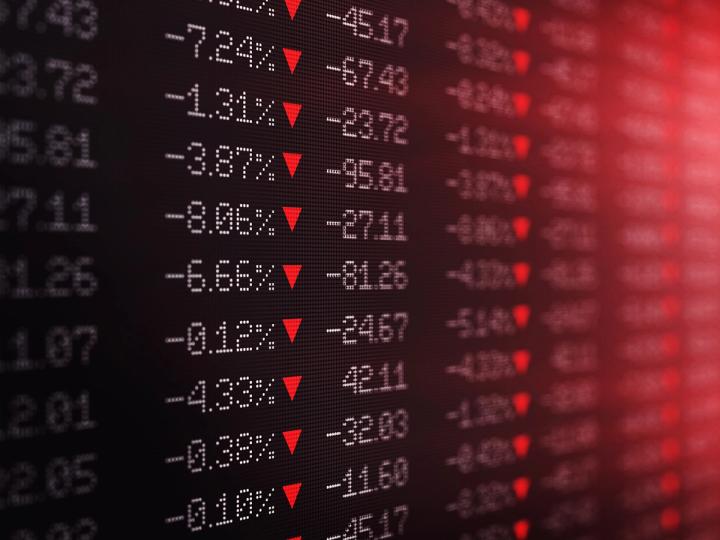 Bitcoin crashes to $62,000 as billions of longs get liquidated