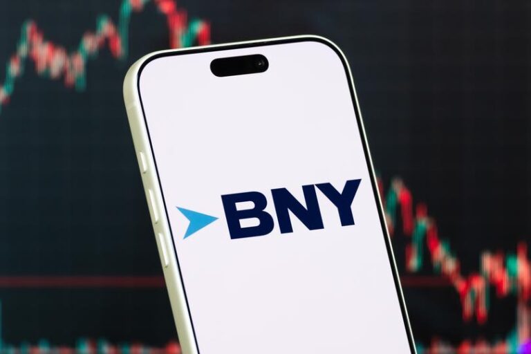 Wall Street’s BNY expands stablecoin ties with Circle, lets institutions mint and hold USDC