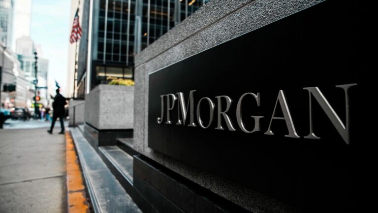 The stablecoin yield clash that won’t go away has banks, crypto battling over tradition