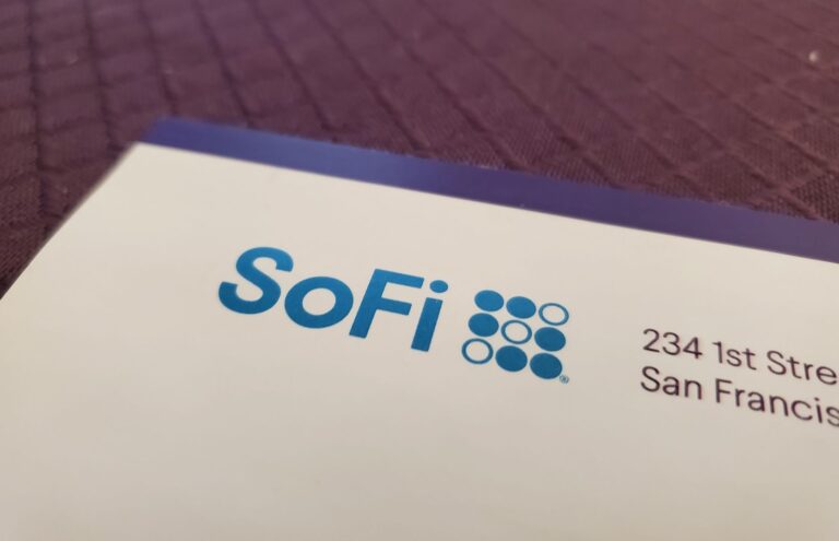 SoFi, Kraken tie up as crypto and banking push into each other's turf
